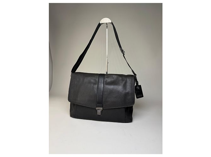 Borsa a tracolla Vintage Tumi in pelle Nera Argento Nero - vista 13