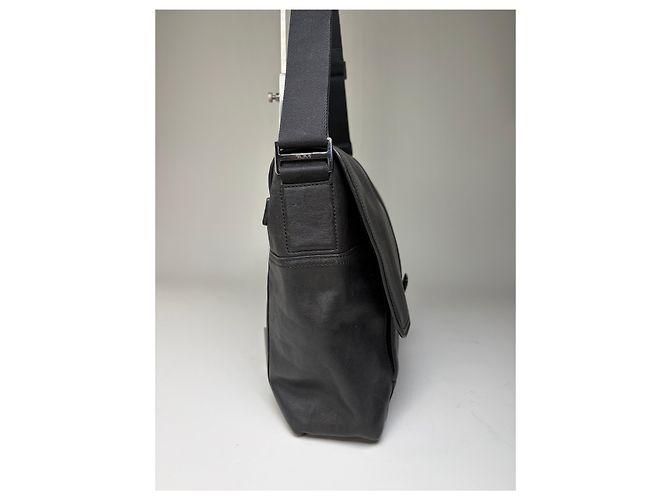 Borsa a tracolla Vintage Tumi in pelle Nera Argento Nero - vista 6