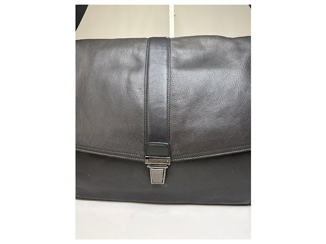 Borsa a tracolla Vintage Tumi in pelle Nera Argento Nero - vista 7