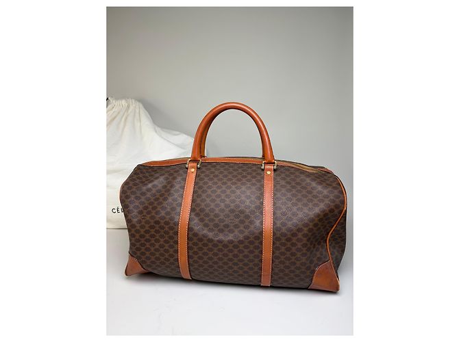Céline Sac Duffle Vintage Celine Monogram Canvas Brown Tan Marron - vue 13
