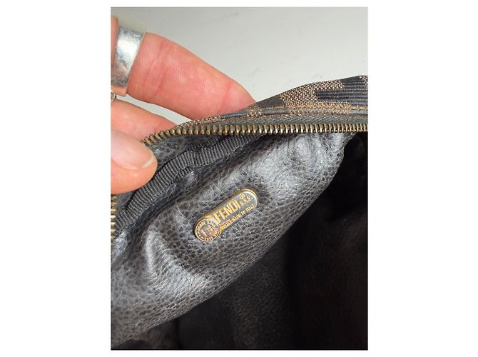 Beauty case Vintage Fendi FF Logo Jacquard Brown Tan Marrone - vista 5