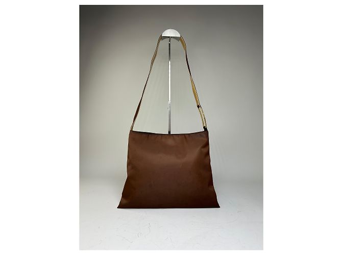 Vintage Givenchy Nylon Schultertasche Braun Olivgrün Gold - Ansicht 2