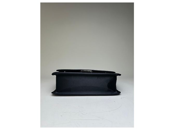 Vintage Courreges Satin-Leder Handtasche Schwarz Silber - Ansicht 10