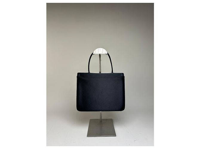 Vintage Courreges Satin-Leder Handtasche Schwarz Silber - Ansicht 13