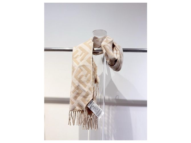 Sciarpa Fendi in cashmere reversibile Multicolore - vista 6