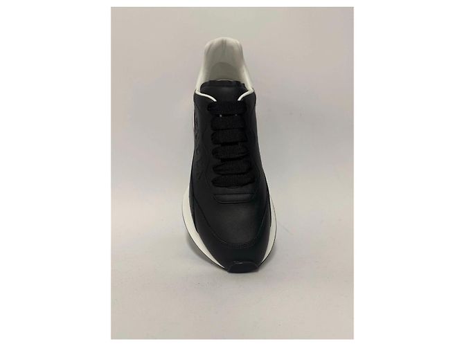 Sneakers Alexander McQueen Oversized in pelle nera Nero Bianco - vista 8