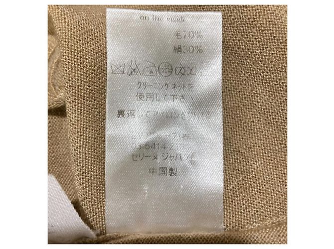 16 Céline Top de malha de lã e seda Celine Bege - vista 8