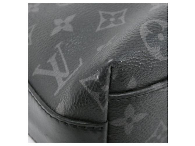 Borsa a tracolla Louis Vuitton Odyssee Monogram Eclipse Nero - vista 3