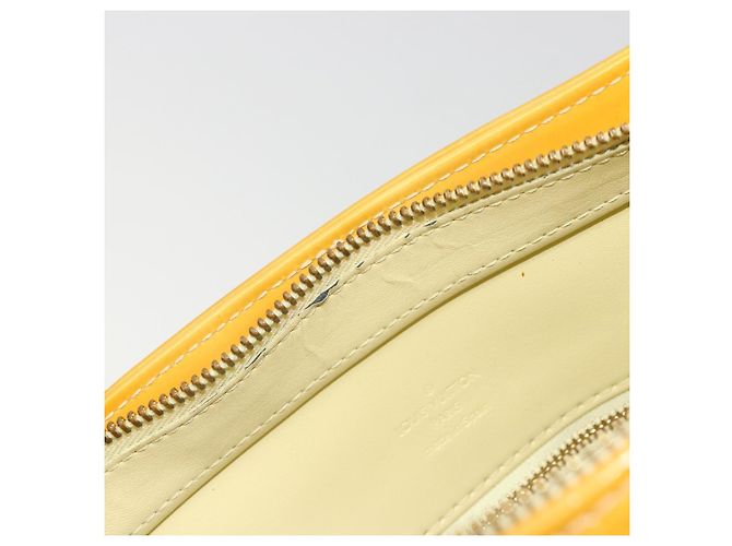 LOUIS VUITTON Monogram Vernis Houston Hand Bag Lime Yellow M91055 - vista 10