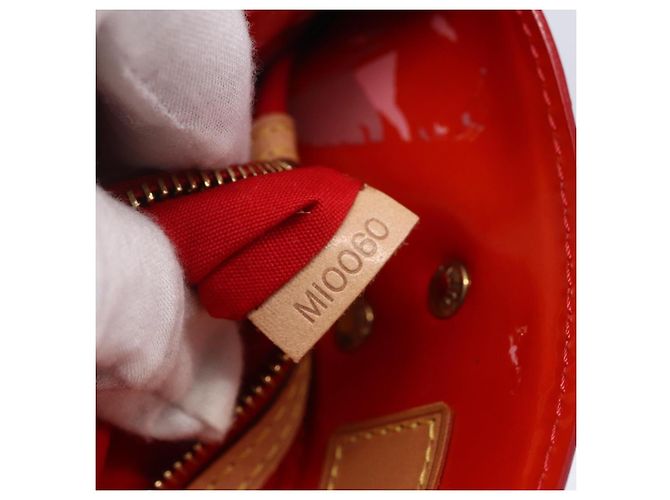 LOUIS VUITTON Monogram Vernis Reade PM Hand Bag Red Rouge M91088 LV - vista 12