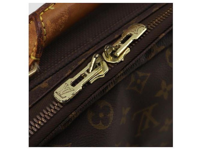 LOUIS VUITTON Sac Boston Monogram Satellite 65 M23352 LV - vue 20
