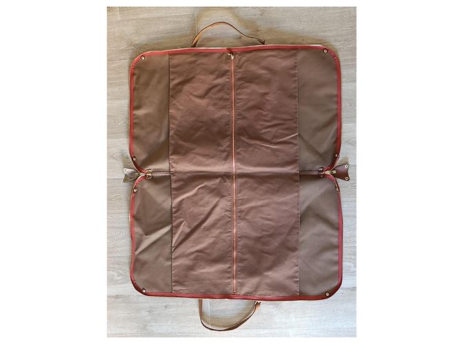 Borsa da viaggio Louis Vuitton America's Cup in tela Monogram marrone e pelle naturale Rosso - vista 4