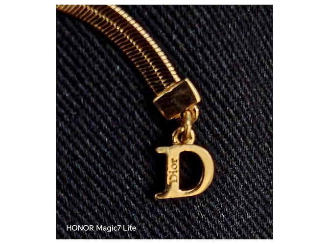 Bracciale Dior con cordoncino rosso e fiocco D'oro - vista 5