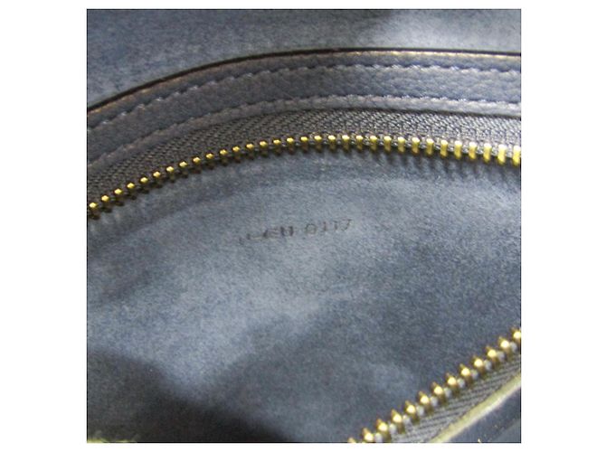Céline Celine Luggage Micro Shopper 167793 Borsa a mano in pelle da donna Blu navy - vista 17