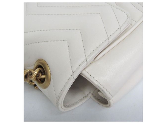 Borsa a tracolla con catena Gucci GG Marmont Bianco - vista 12