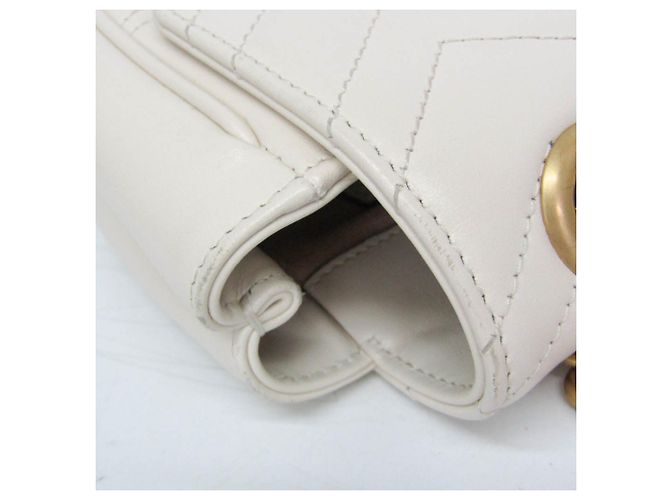 Borsa a tracolla con catena Gucci GG Marmont Bianco - vista 13