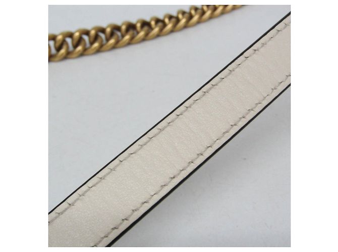 Borsa a tracolla con catena Gucci GG Marmont Bianco - vista 15