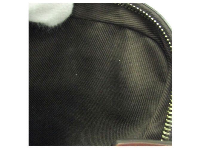 Borsa a tracolla Yves Saint Laurent Cassandre Marrone Marrone scuro - vista 18