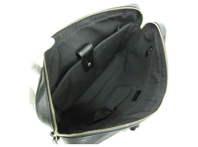 Borsetta in pelle da uomo Gucci GG embossed Nero - vista 3