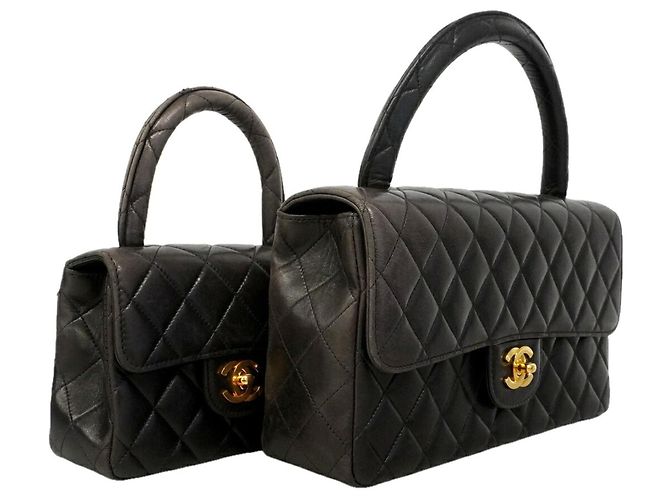 Borsa Chanel in pelle d'agnello matelassé nera Nero - vista 2