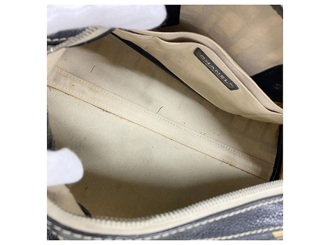 Borsa Chanel Central Station Beige - vista 4