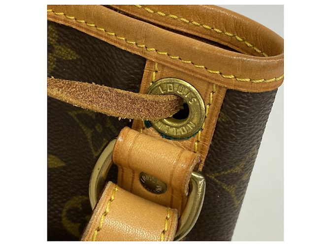 Noe Borsa a tracolla Louis Vuitton Monogram Petit Noé Marrone - vista 9