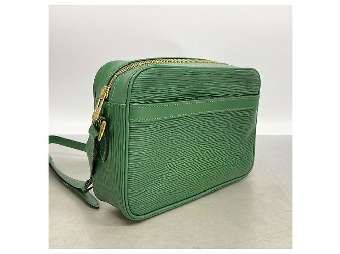 Borsa a tracolla Louis Vuitton Epi Trocadero 24 - vista 2