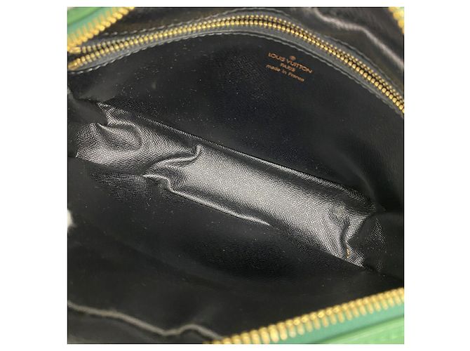Borsa a tracolla Louis Vuitton Epi Trocadero 24 - vista 4