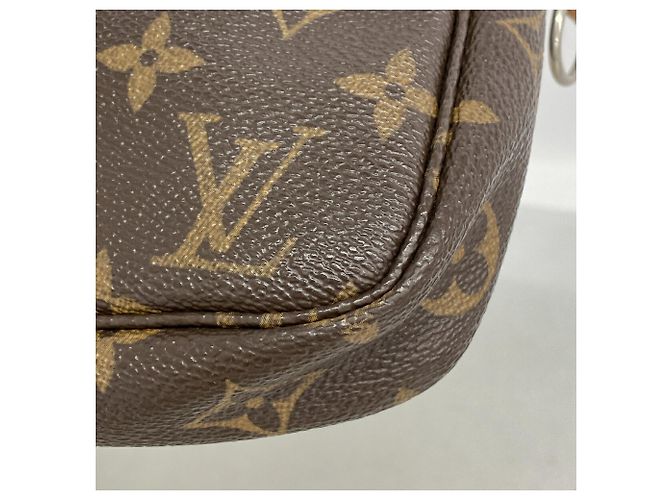 Louis Vuitton Monogram Pochette Accessoires Marrone - vista 6