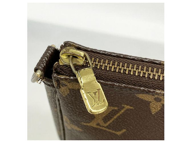 Louis Vuitton Monogram Pochette Accessoires Marrone - vista 8