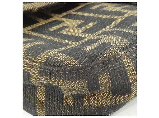 Borsa a tracolla Fendi Baguette 26424 Marrone - vista 3
