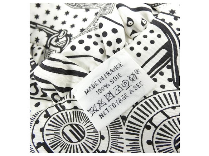 Hermès Hermes EPERON D'OR BANDANA Twilly Frill Scarf Muffler Negro Blanco - vista 6