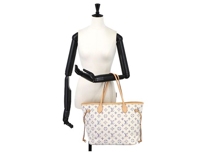 Borsa Tote Louis Vuitton Neverfull MM in jacquard monogram nautico Bianco Multicolore - vista 9