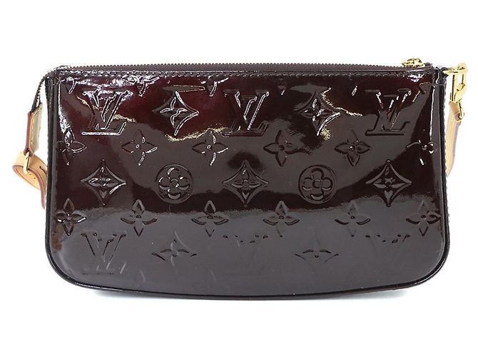 Louis Vuitton Monogram Vernis Pochette Accessoires Handbag Dark red - view 2