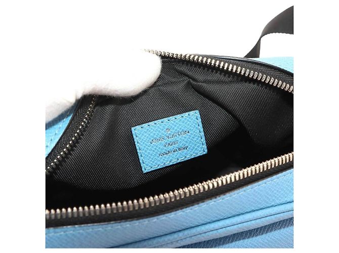 Bumbag Borsa a mano Louis Vuitton Taigarama Blue - vista 6