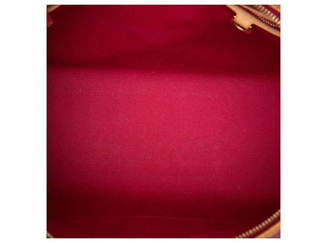 Louis Vuitton Red Monogram Vernis Brea MM Rosso - vista 4