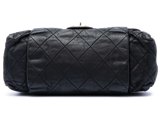 Chanel Black Large Quilted Iridescent Calfskin Chic Quilt Flap Nero - vista 3