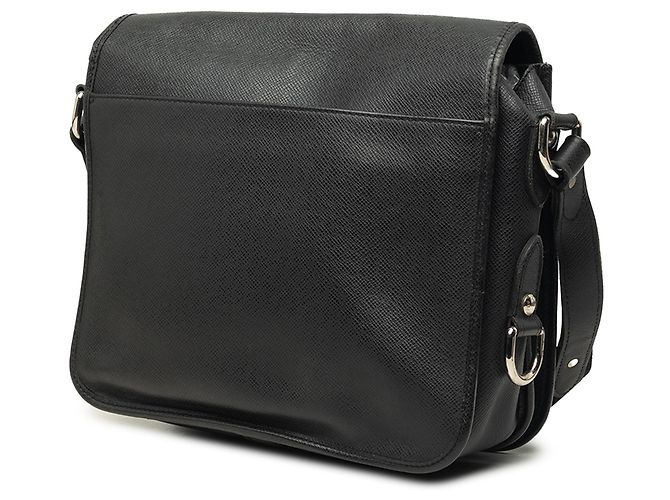Louis Vuitton Black Taiga Andrei Nero - vista 2