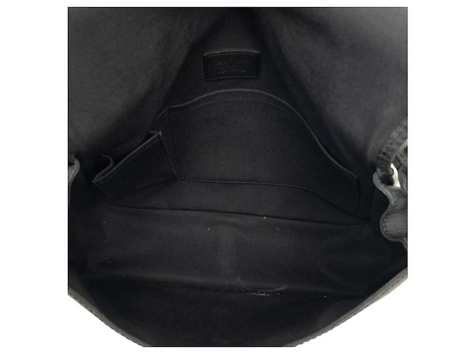 Louis Vuitton Black Taiga Andrei Nero - vista 4