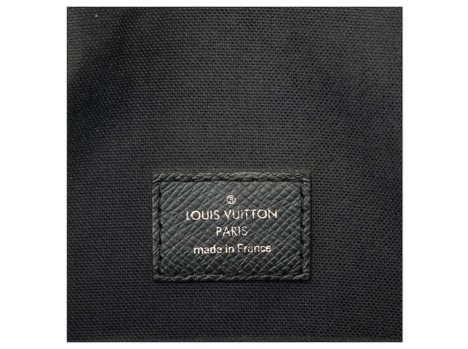 Louis Vuitton Black Taiga Andrei Nero - vista 5