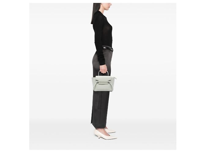 Belt Bag Céline Celine Bolsa Cinto Nano em Pele de Bezerro Grão Cinza Marrom - vista 6