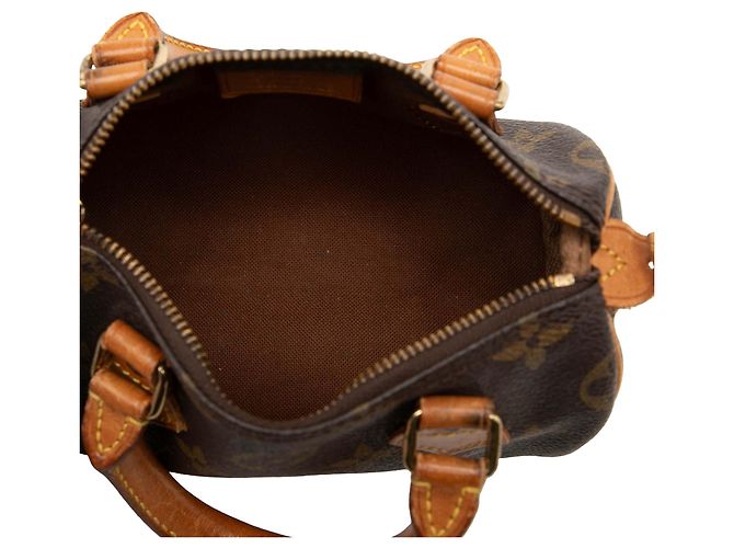 Louis Vuitton Brown Monogram Nano Speedy Bandouliere Marrone - vista 4