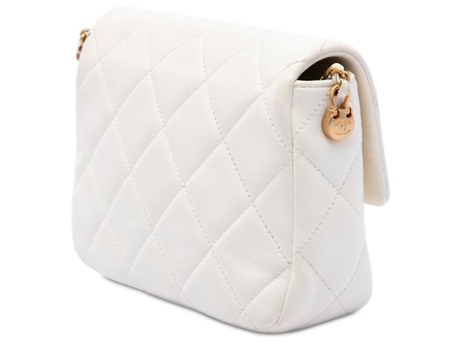 Chanel White Mini Quilted Lambskin Pearl My Perfect Single Flap Bianco - vista 2