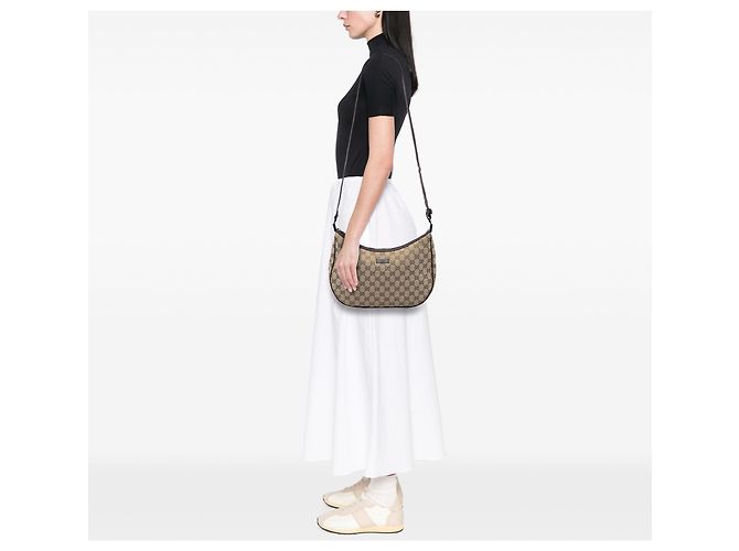 Borsa a tracolla Gucci in canvas GG beige - vista 5