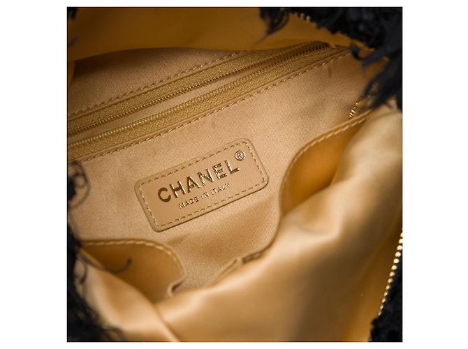 Clutch Chanel Black Paris Cosmopolite in tweed con frange Nero - vista 5