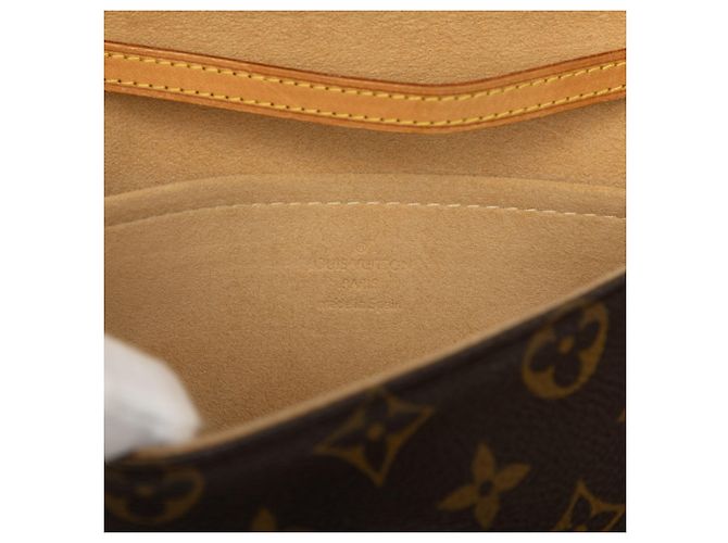 Louis Vuitton Brown Monogram Pochette Twin GM Marrone - vista 5