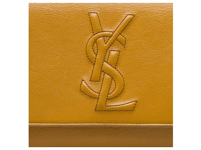 Clutch Saint Laurent Belle De Jour Large in pelle di vitello testurizzata gialla con monogramma Giallo Senape - vista 5