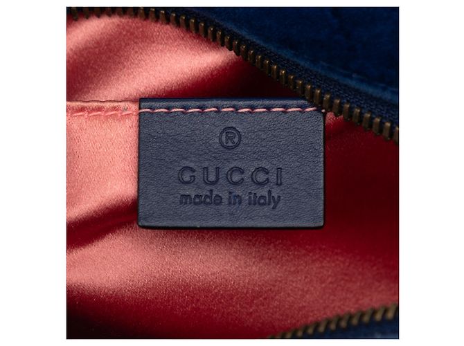 Gucci Borsa a Tracolla Small GG Marmont Matelassé in Velluto Blu - vista 5