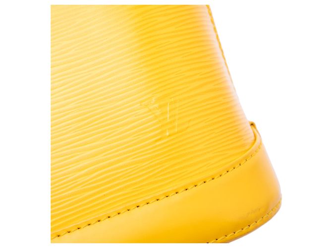 Louis Vuitton Yellow Epi Alma BB Giallo - vista 5