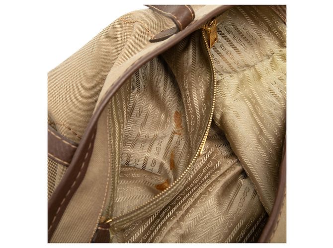 Tote Sacola Prada em lona Canapa marrom com logo - vista 6